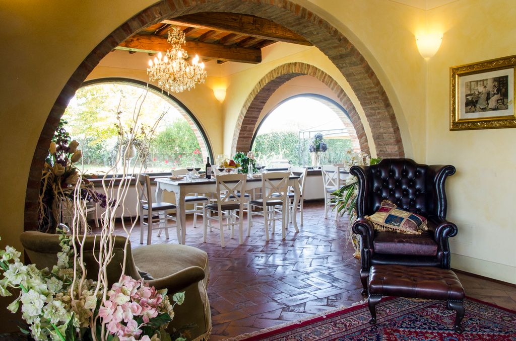 Casale Sangiovese Tuscany Olivers Travels 3