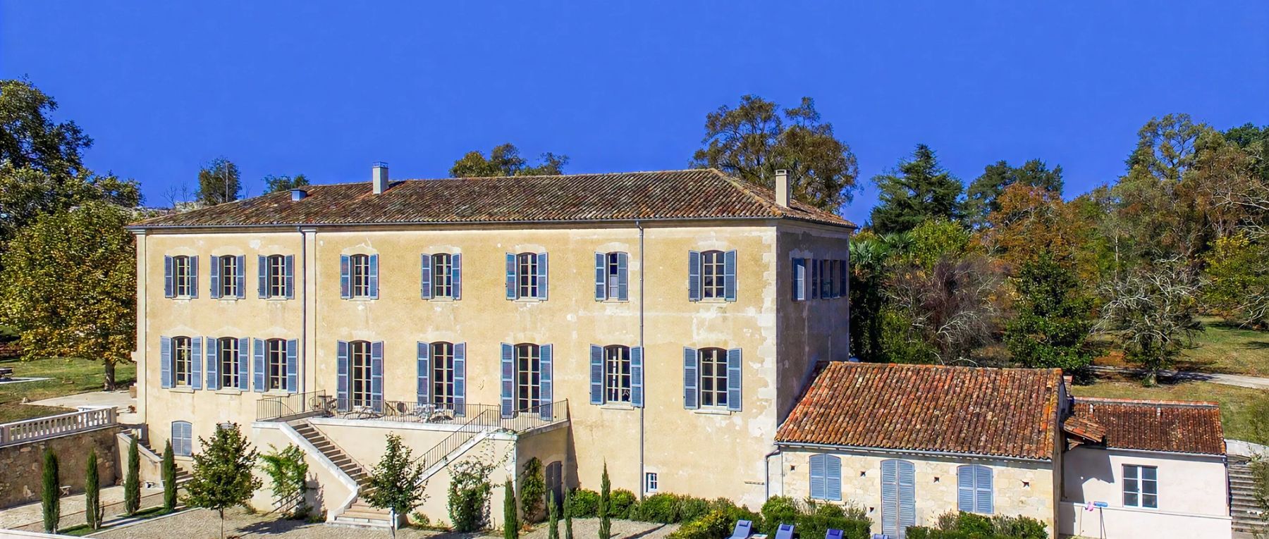 001 chateau des remparts south west france olivers travels desktop center