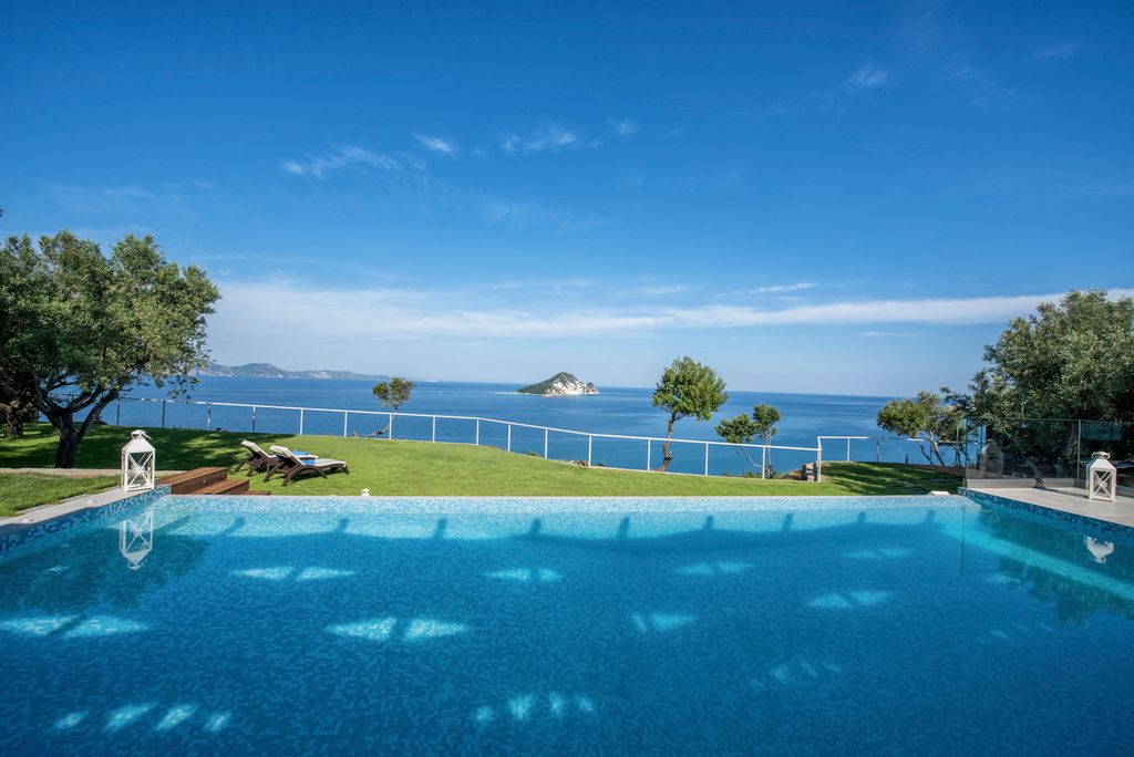 Villa Kaymaros Zakynthos Olivers Travels 1