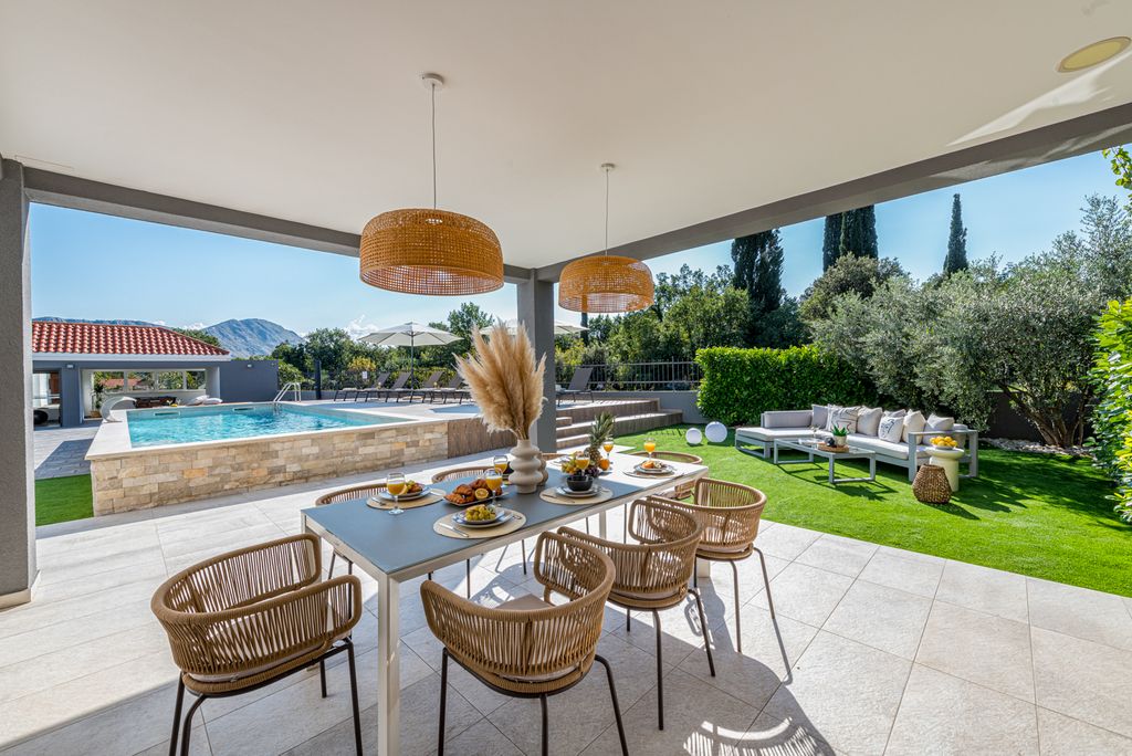 Villa Zena Dubrovnik Olivers Travels 02