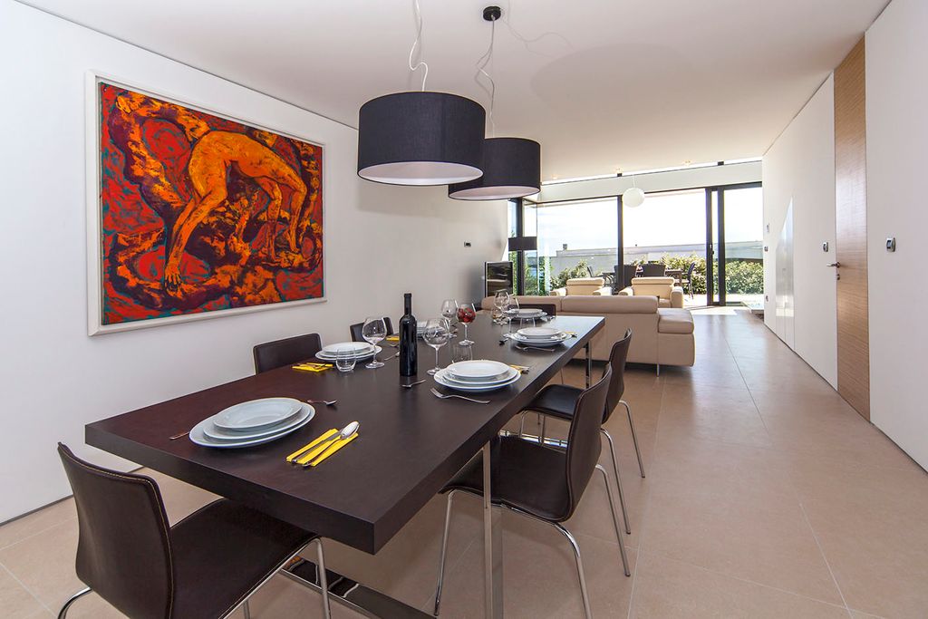Nada Apartment Dalmatia Olivers Travels 4