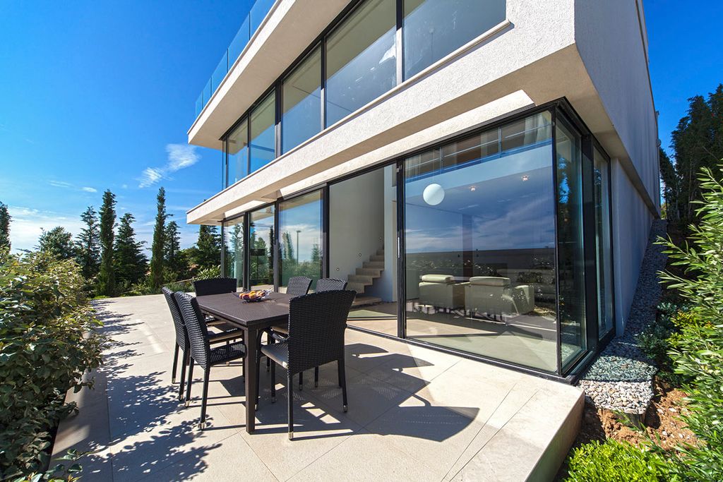 Nada Apartment Dalmatia Olivers Travels 2