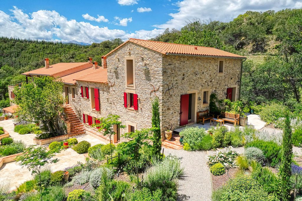 Domaine Les Pyrenees Midi Pyrenees France Olivers Travels 1