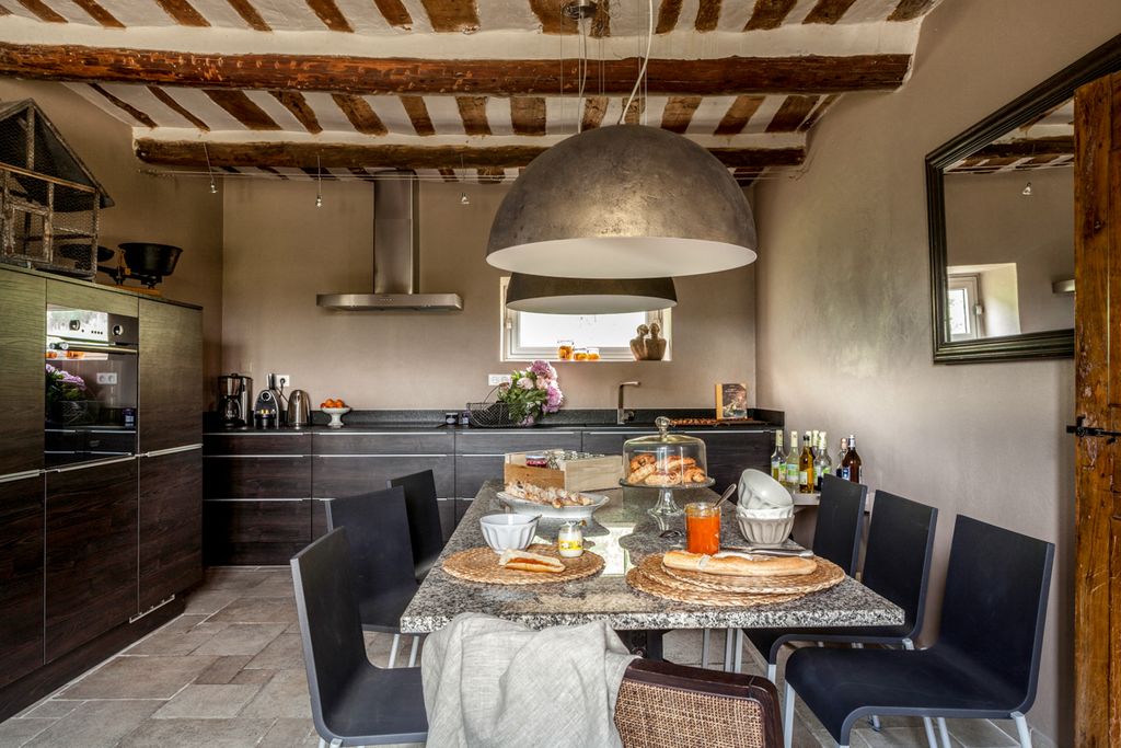Villa Ancienne Ferme Provence Olivers Travels 04