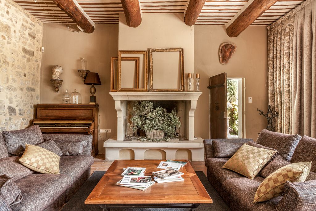 Villa Ancienne Ferme Provence Olivers Travels 03