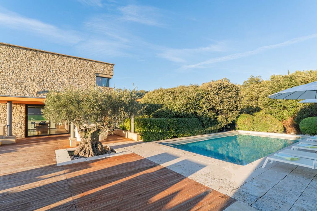 Villa Sommet Provence OliversTravels 1