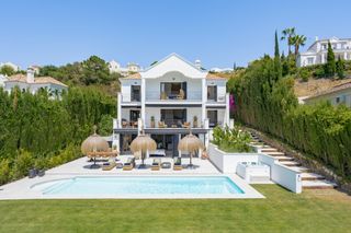 Casa Capitan Costa del Sol Olivers Travels1