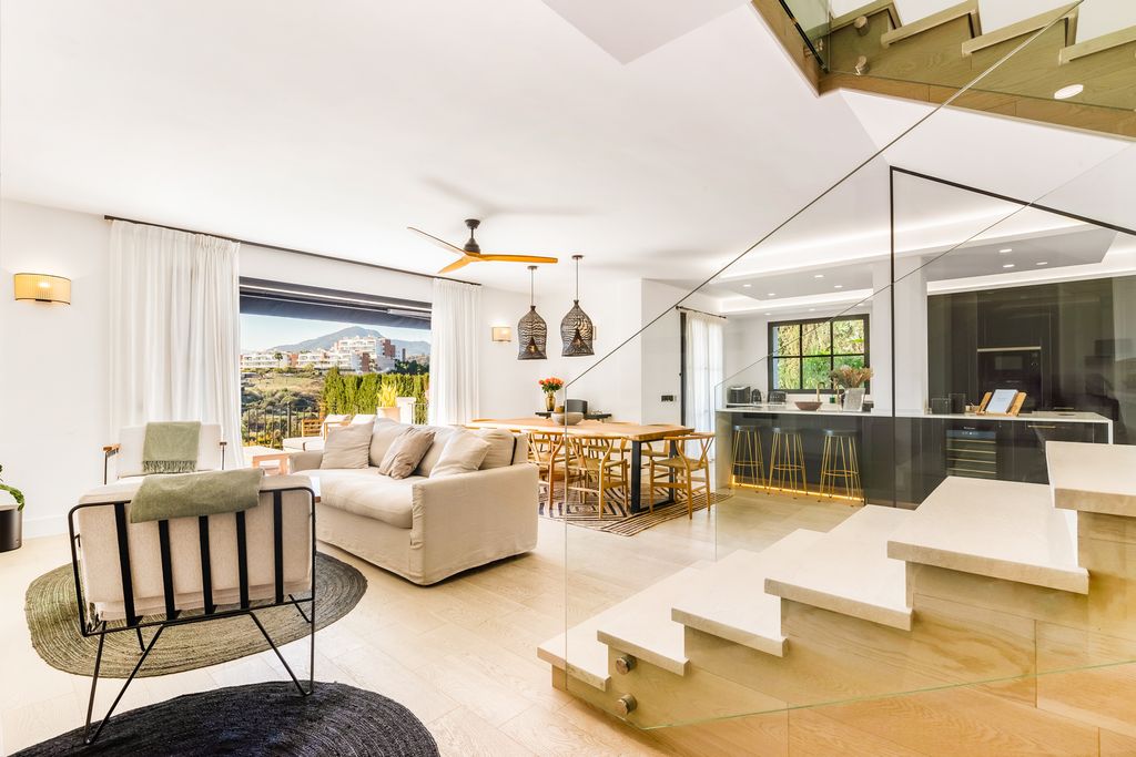 Casa Capitan Costa del Sol Olivers Travels 03