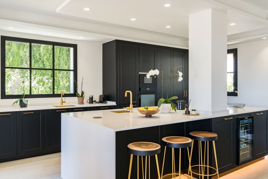 Casa Capitan Costa del Sol Olivers Travels 05