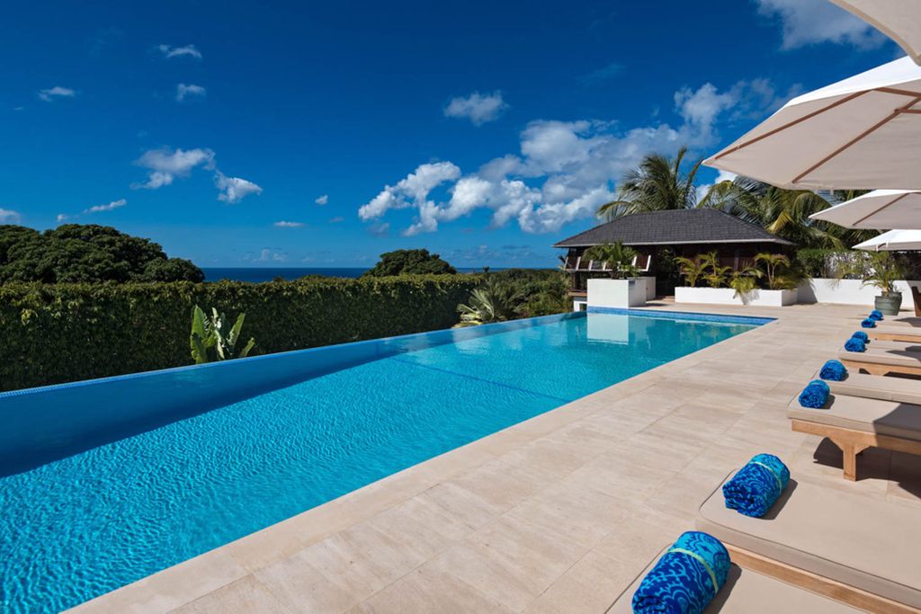 Tom Tom Barbados Caribbean OliversTravels 2