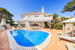 Casa Flores Vale do Lobo Olivers Travels 1