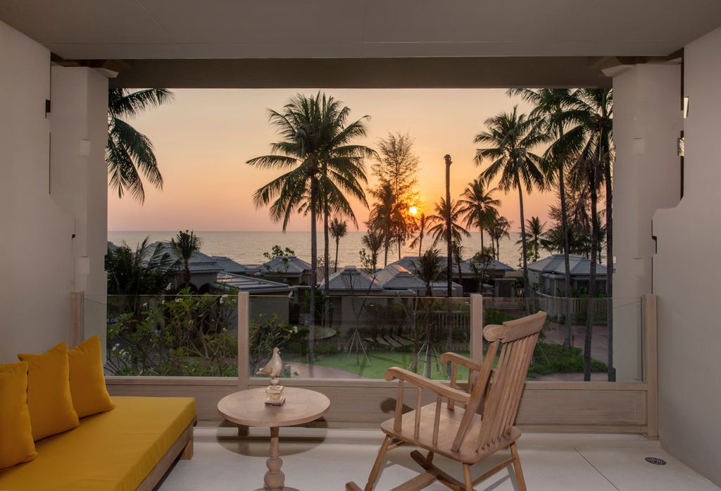 Devasom Devasom Beach Resort & Villas - Seaside Grand Deluxe, Devasom Khao Lak ...