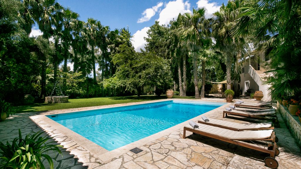 Villa Gouvia Blue Corfu Olivers Travels 1