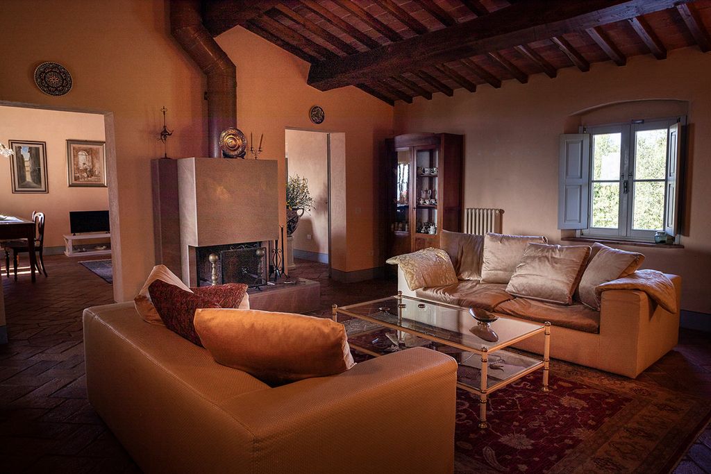 Villa Majolica Tuscany Olivers Travel 3