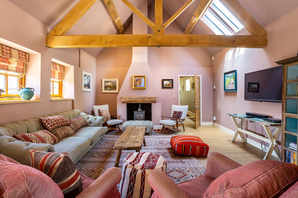 Lavender Farmhouse Cotswolds Olivers Travels4