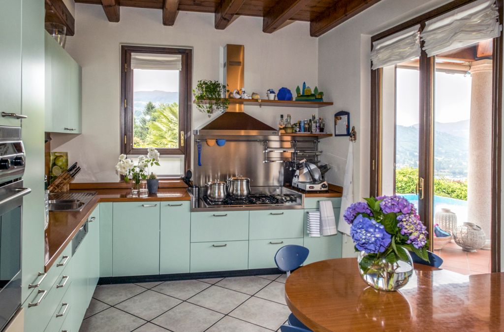 Villa Baffy Italian Lakes Olivers Travels 4