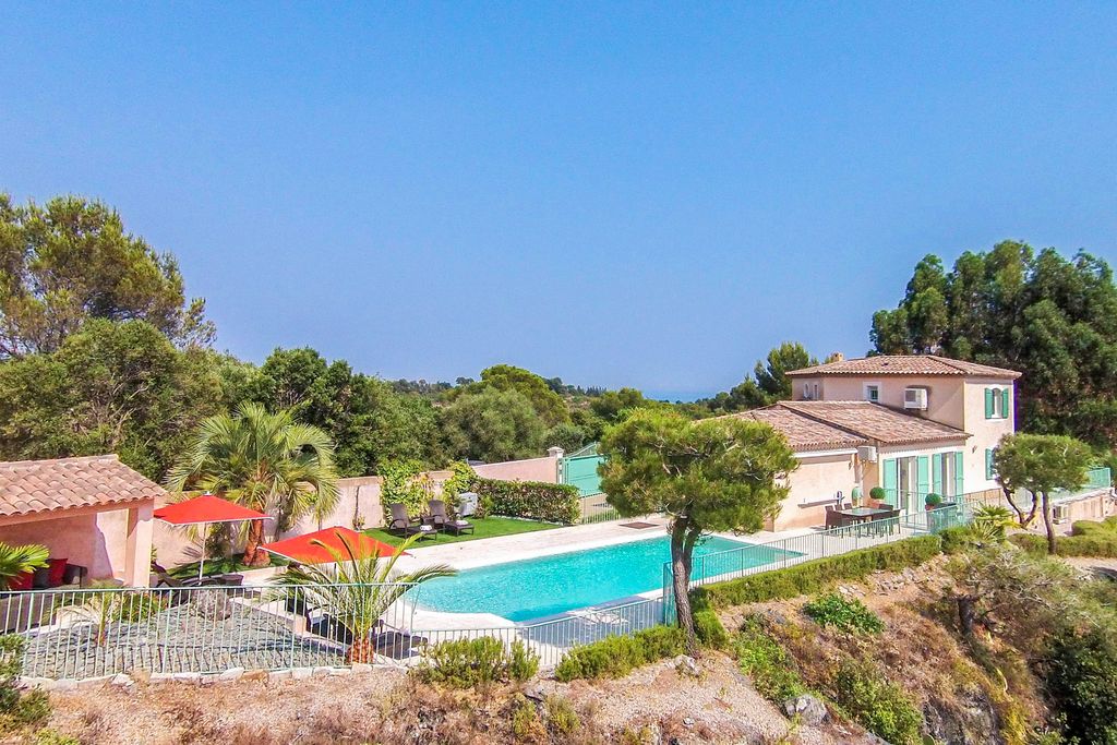 La Sentinelle French Riviera Olivers Travels 1