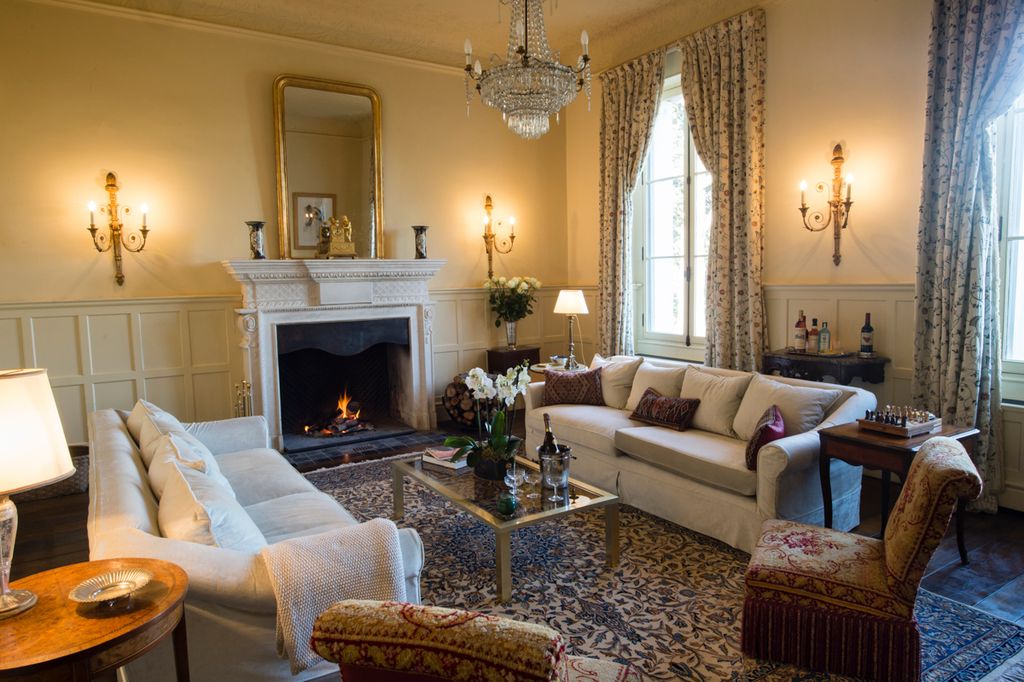 Chateau des Amours Aquitaine Olivers Travels 3