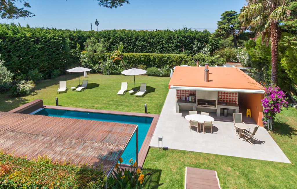 Casa Galega Lisbon Olivers Travels 5
