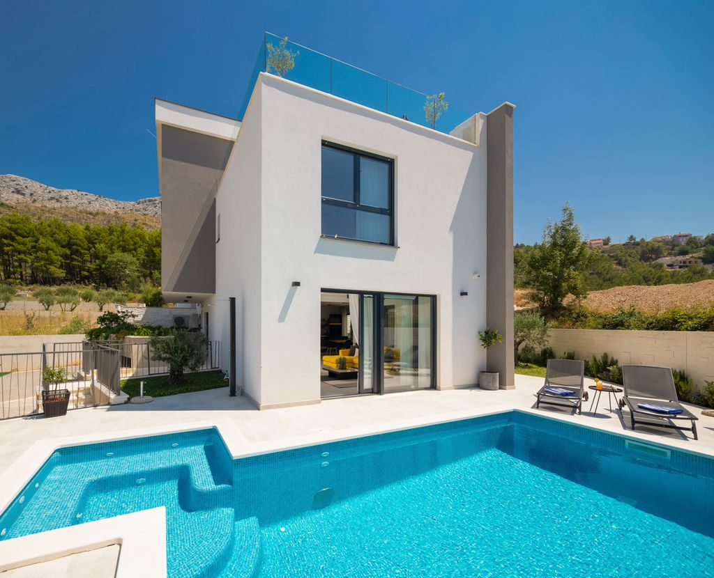 Villa Antracit Dalmatia Olivers Travels 1