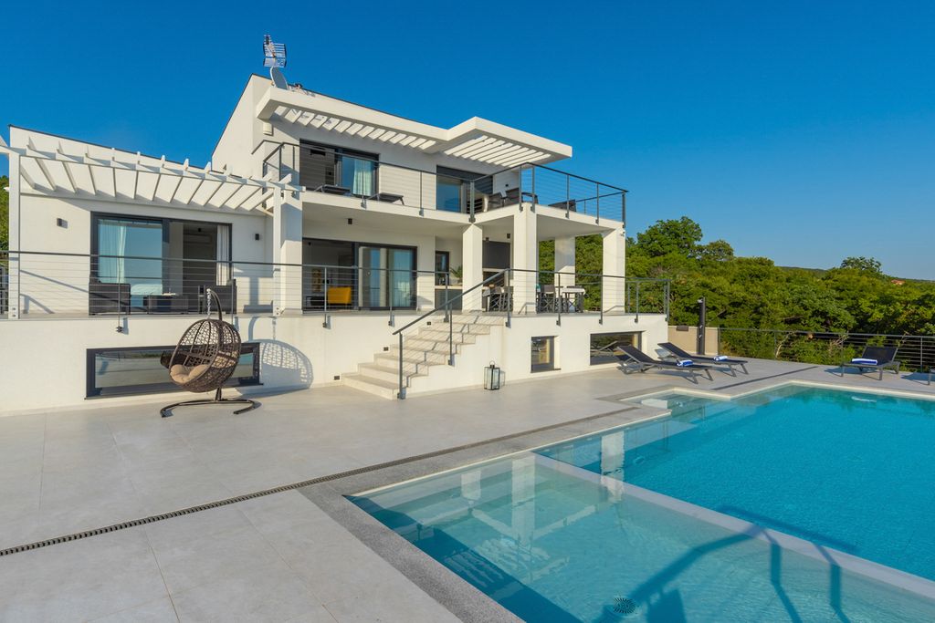Villa Magenta Kvarner Olivers Travels 1