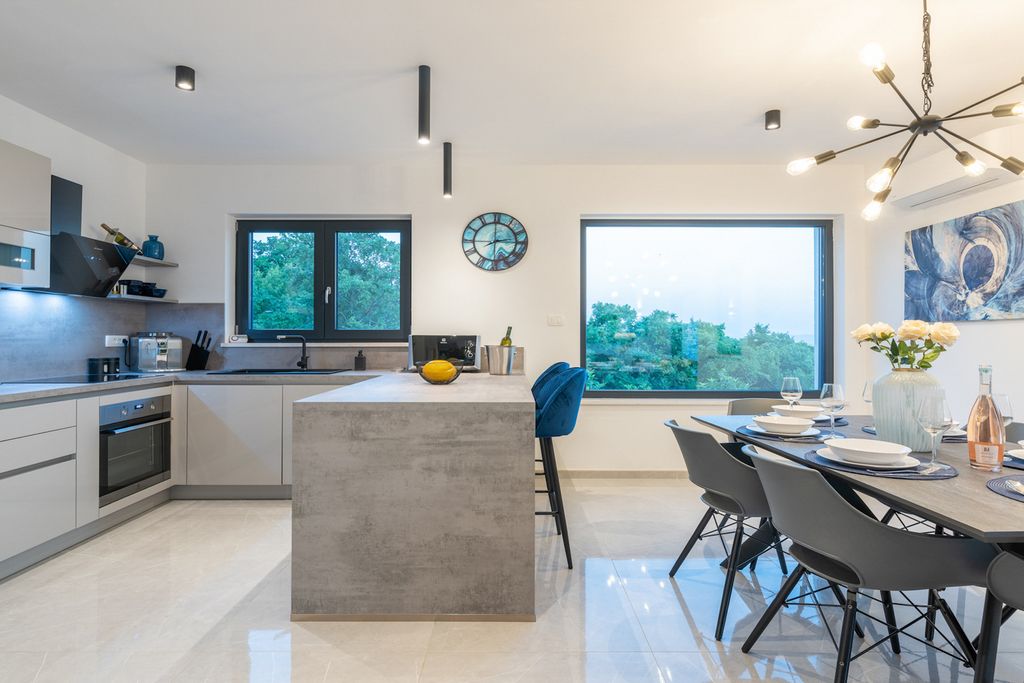 Villa Magenta Kvarner Olivers Travels 4