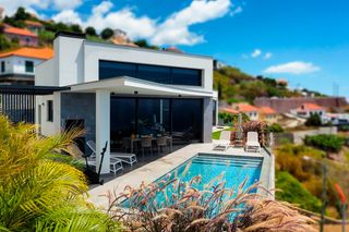 Villa Brava Calheta Portugal OliversTravels 1