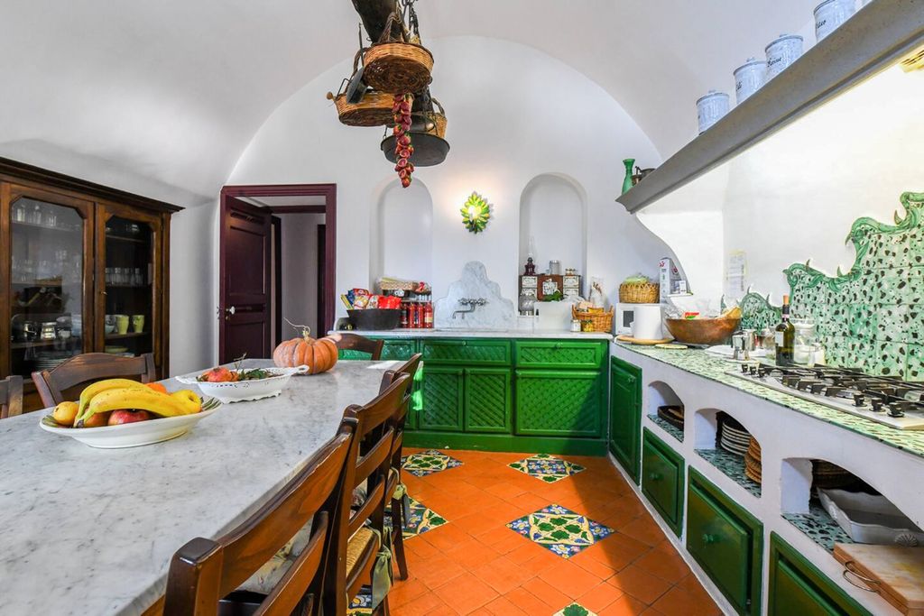 La Rocchetta Sorrento Olivers Travels 05