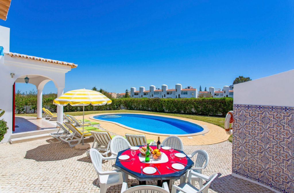 Alporchinhos Vermelho Carvoeiro Olivers Travels 2