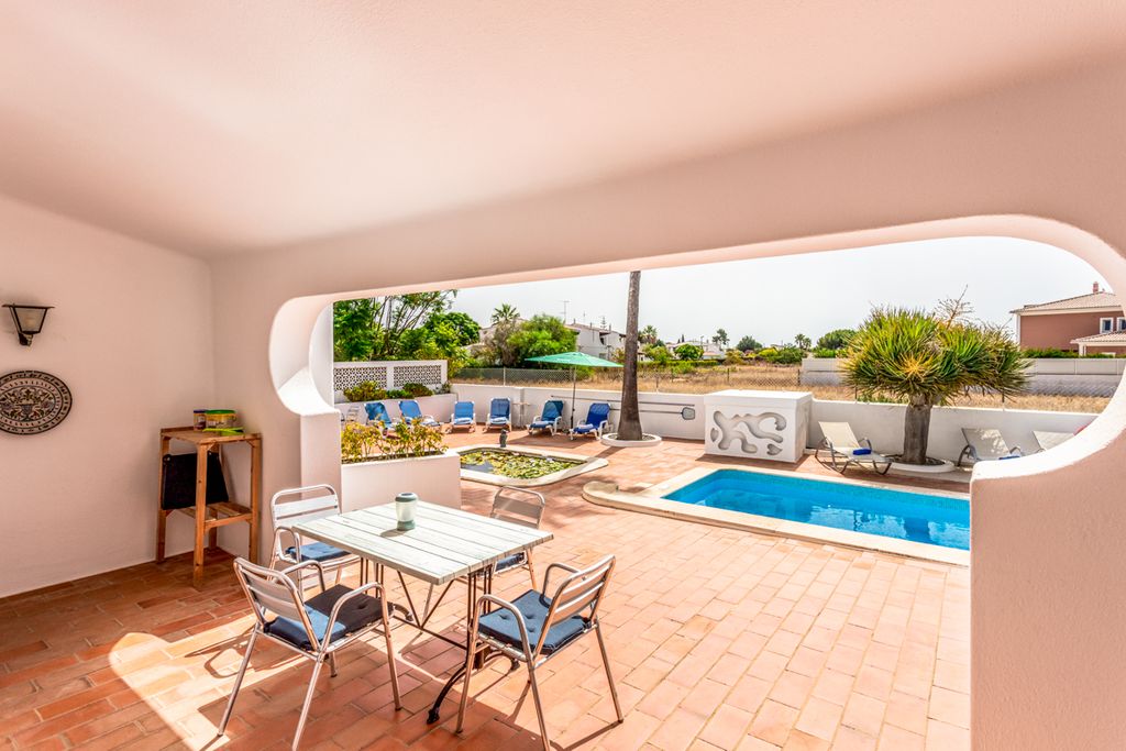 Villa Crastos Carvoeiro Olivers Travels 5