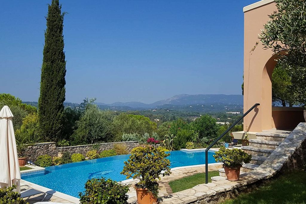 Villa Kommeno Nero Corfu Olivers Travel 1