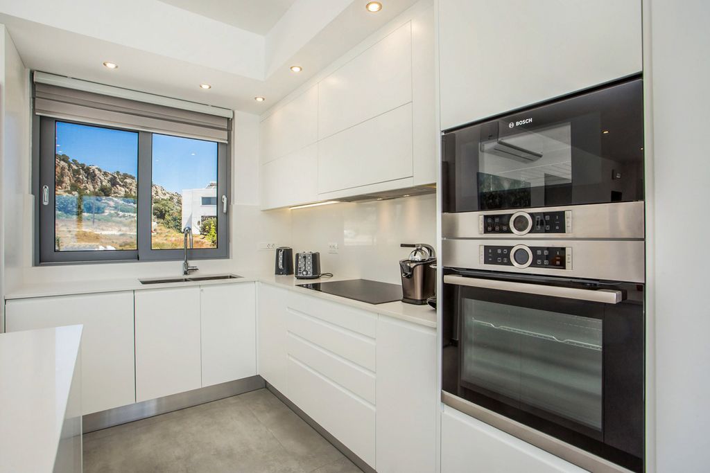 Villa Lathyrus Rhodes Olivers Travels 5