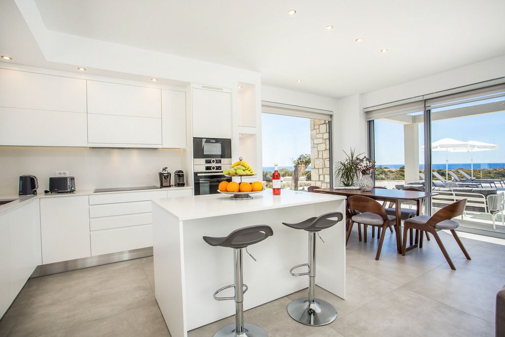 Villa Lathyrus Rhodes Olivers Travels 4