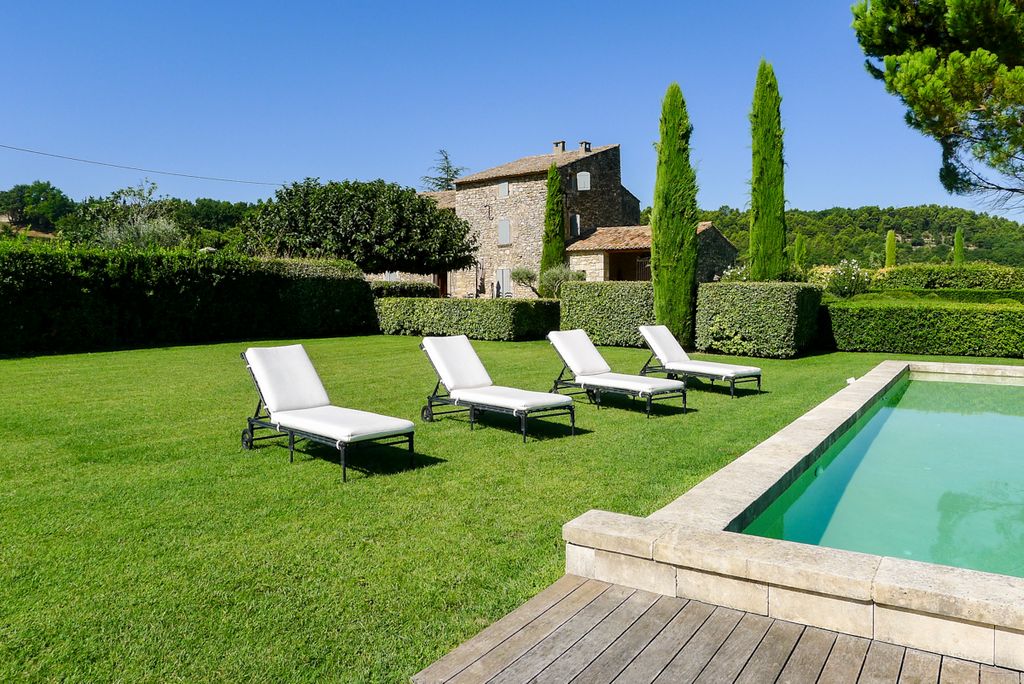 Bastide Bleu Lavande Provence Olivers Travels 1