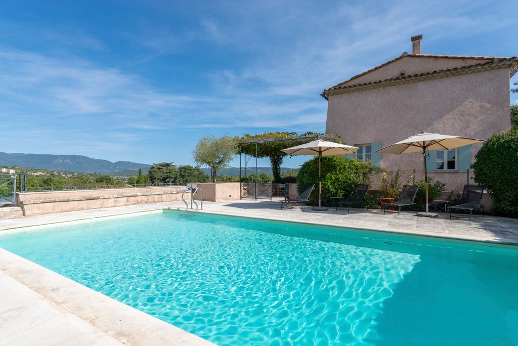 Mas Familial Provence Olivers Travels 1