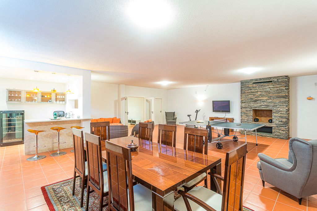 Casa Birre Lisbon Olivers Travels 4