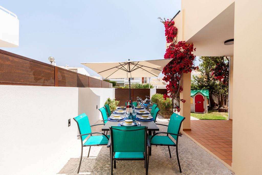 Villa Torralta Lagos Olivers Travels 2