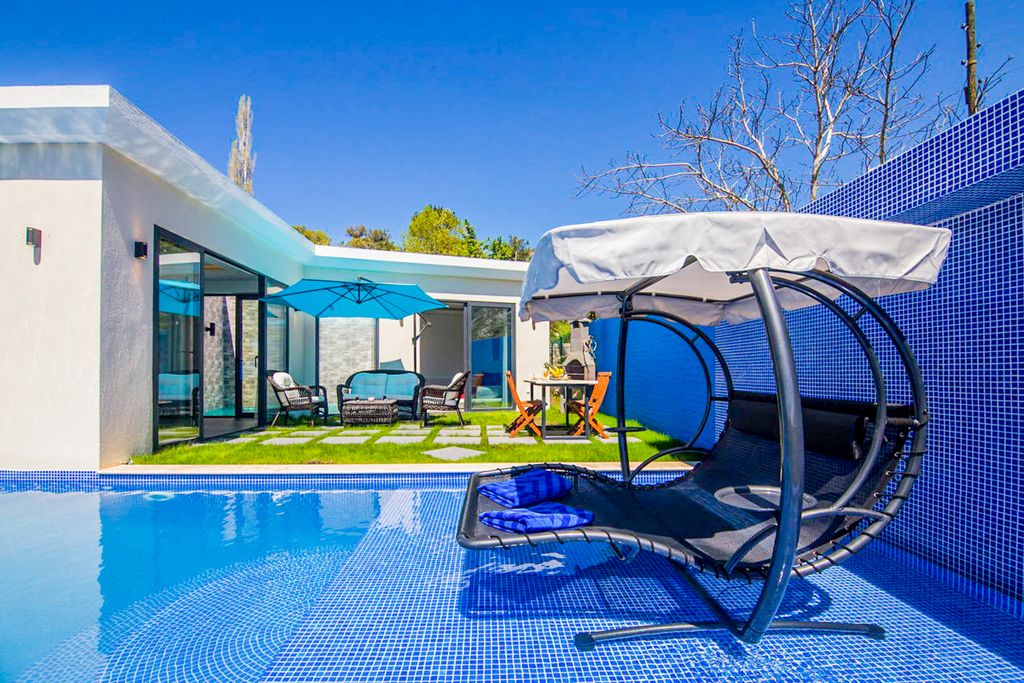 Villa Eymen Kalkan Olivers Travels 1 01