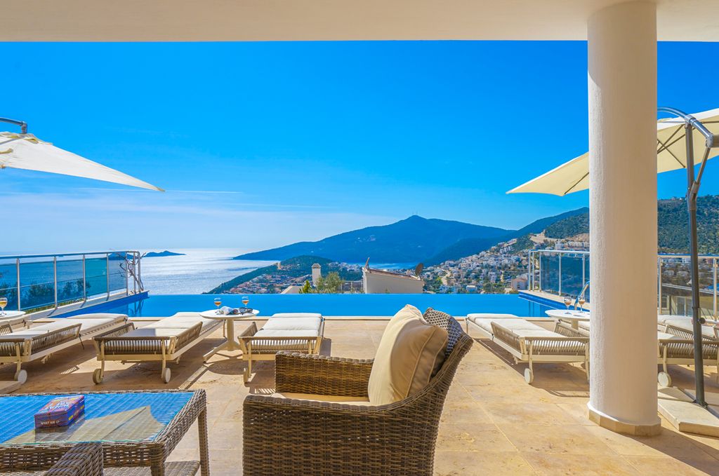 Villa Ece Kalkan Olivers Travels 02