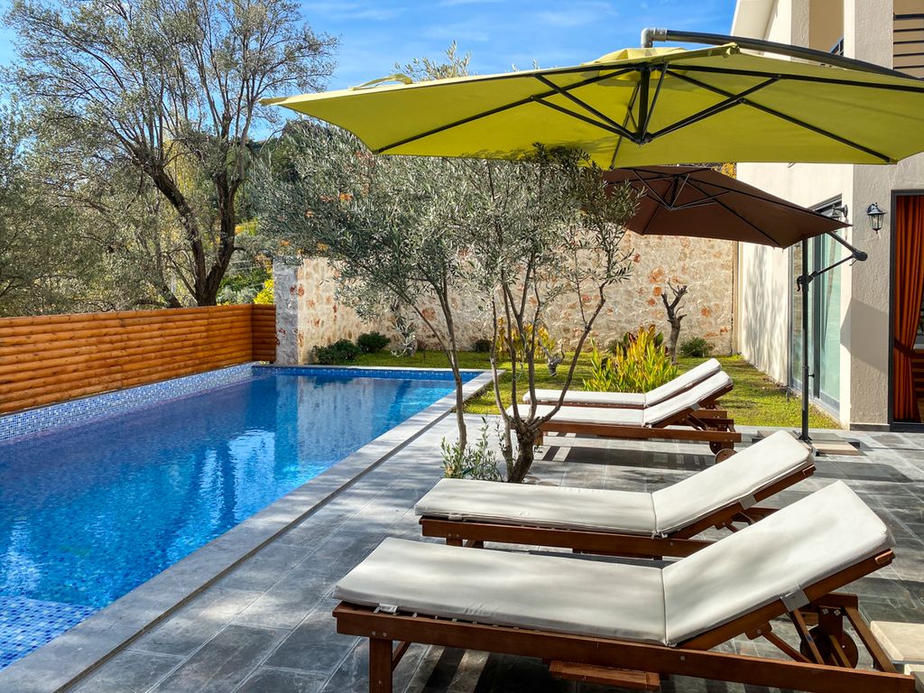 Villa Zeki Islamlar Olivers Travels 2