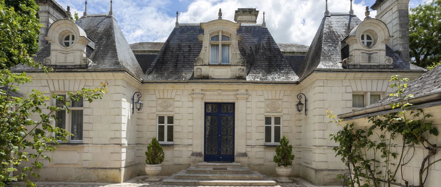 001 palais d or loire valley olivers travels desktop center