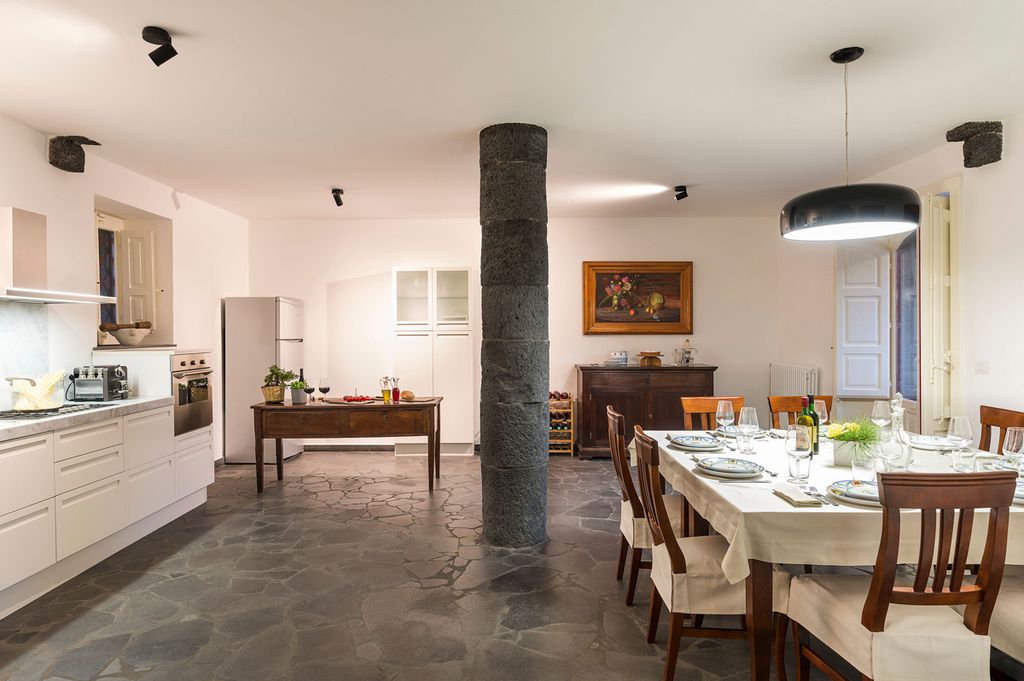 Villa Vulcano Sicily Olivers Travels 3