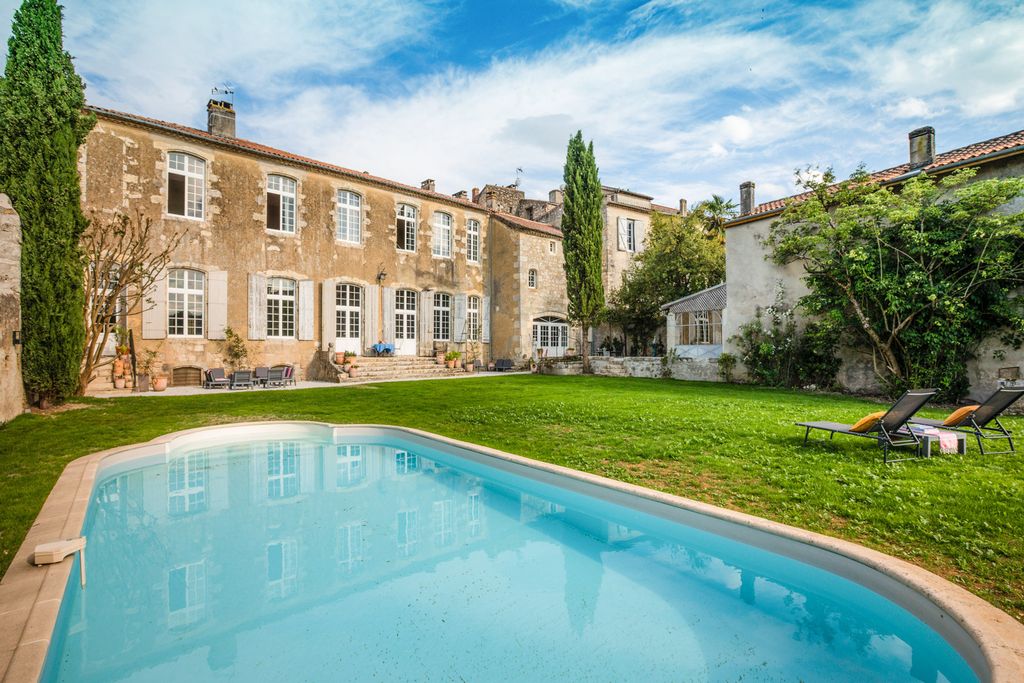 Maison des Sculptures Midi Pyrenees Olivers Travels 1