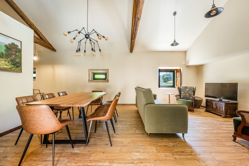 Casa Rubiaes Minho Olivers Travels 03