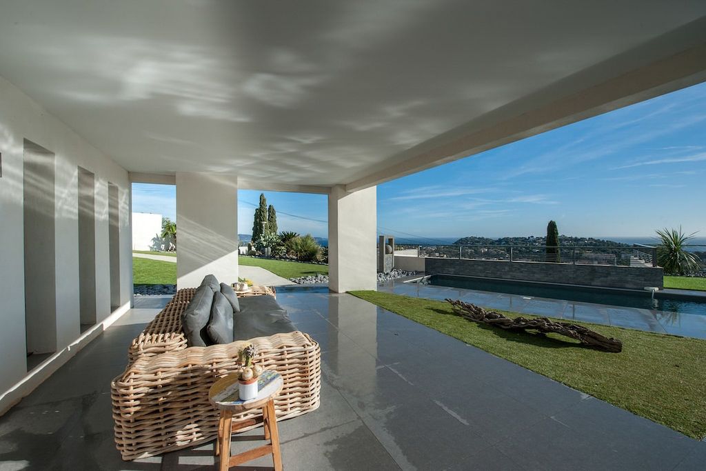 Les Ammonites French Riviera Olivers Travels 5