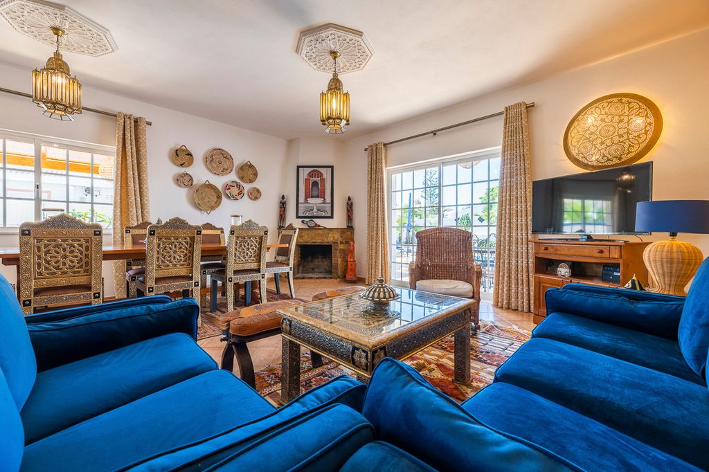 Villa Gale Oasis Albufeira Olivers Travels4