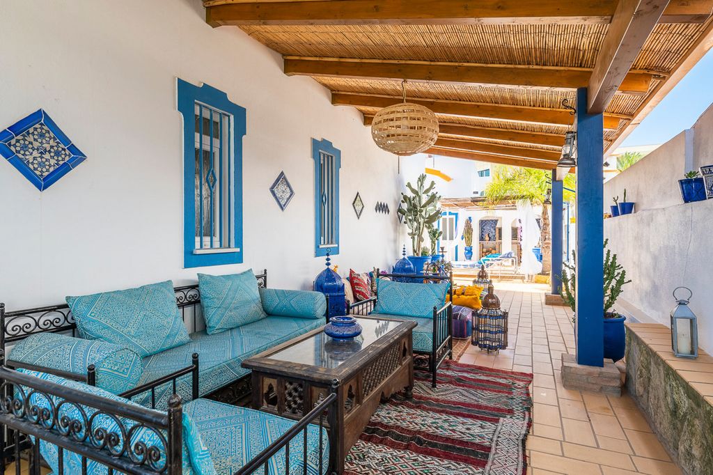 Villa Gale Oasis Albufeira Olivers Travels2