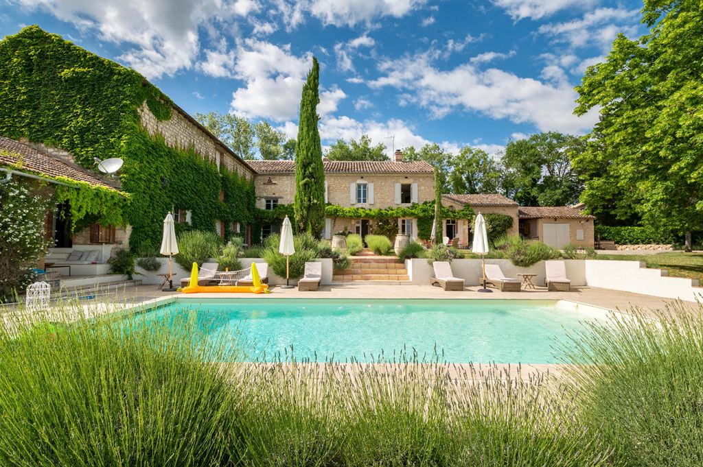 Mas De La Griotte Midi Pyrenees France OliversTravels 1