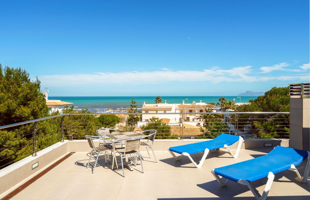 Alcudia Playa Mallorca Olivers Travels 2