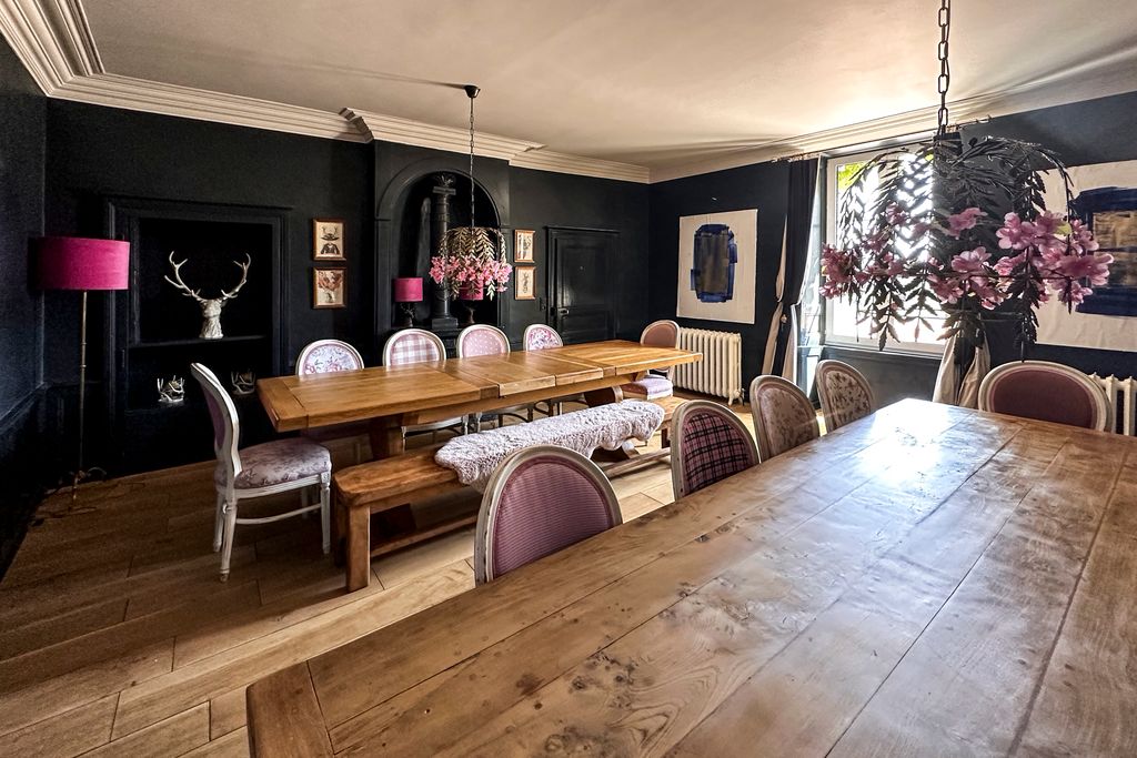 Chateau Deux Lacs Dordogne Olivers Travls 10